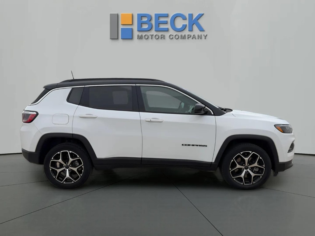 2025 Jeep Compass Limited - Photo 10