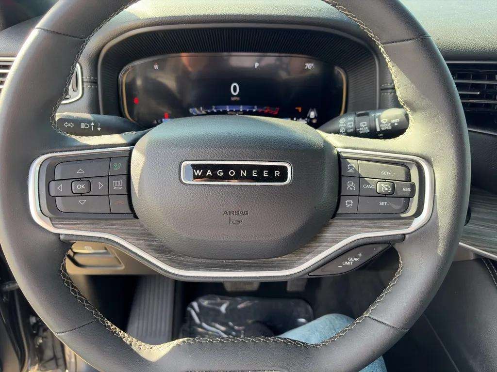 2024 Jeep Wagoneer Series III - Photo 29