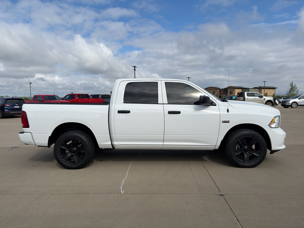 2023 RAM 1500 Classic Express Crew Cab 4x4 5'7's photo