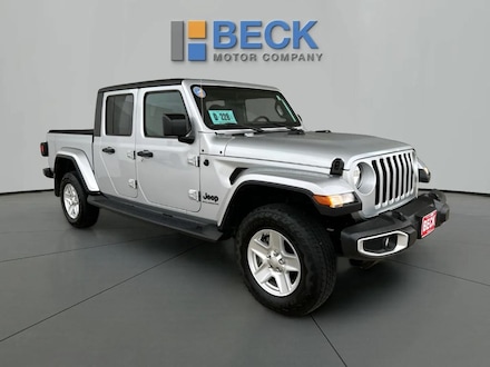 2023 Jeep Gladiator Sport S Truck Crew Cab