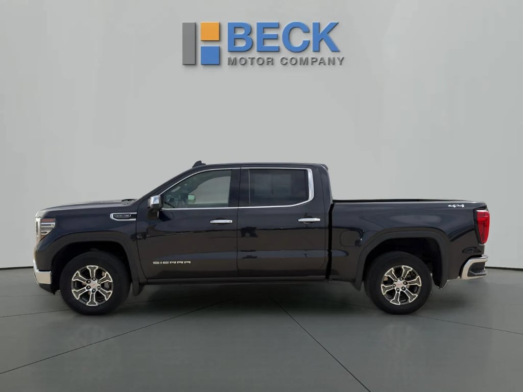 2026 GMC Sierra 1500 SLT - Photo 5
