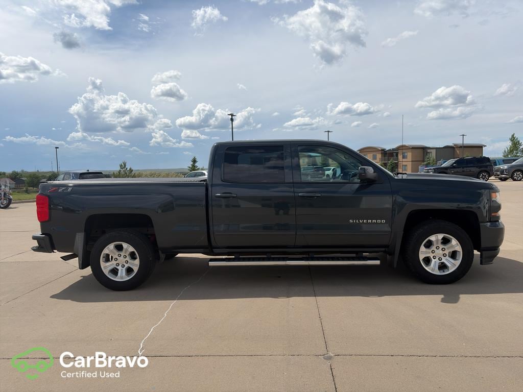 2018 Chevrolet Silverado 1500 LT Z71 4X4 Crew Cab Standard Box's photo