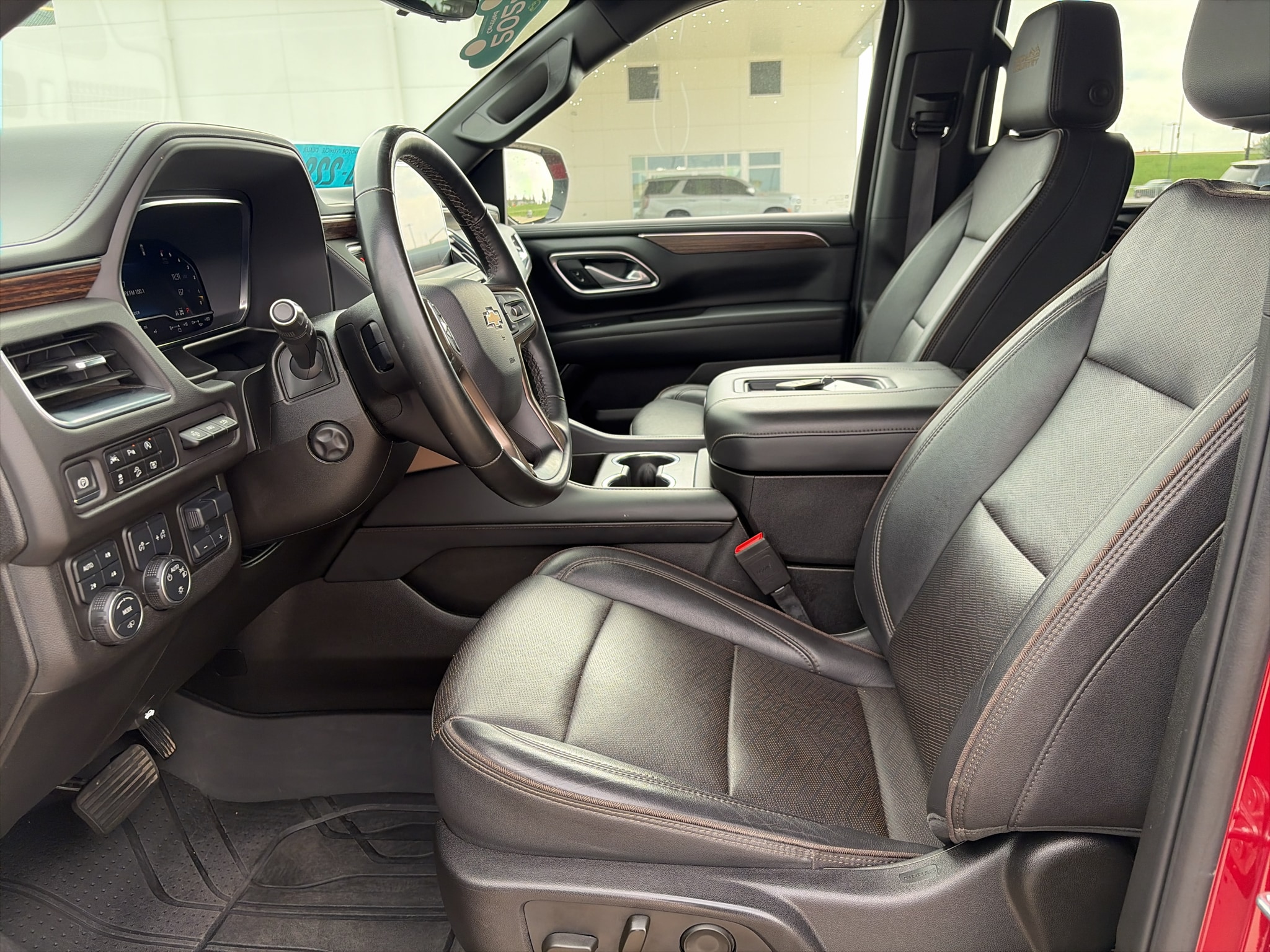 2024 Chevrolet Suburban High Country - Photo 21