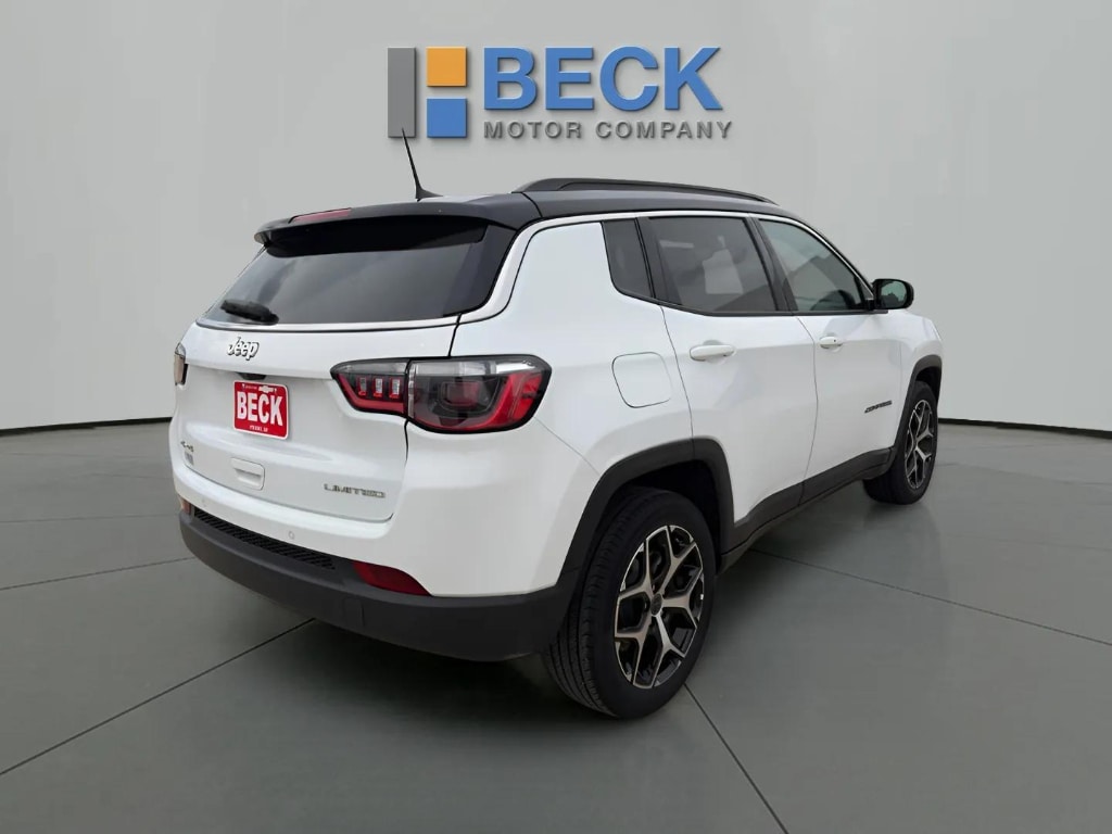2025 Jeep Compass Limited - Photo 9