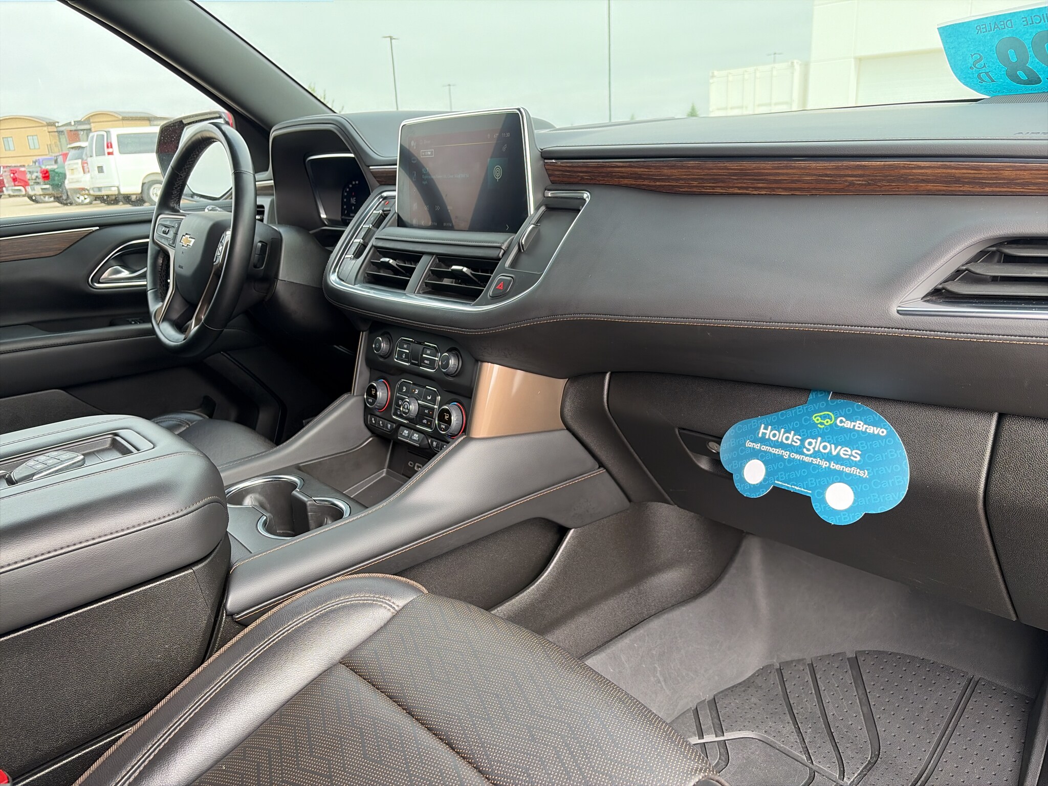 2024 Chevrolet Suburban High Country - Photo 14