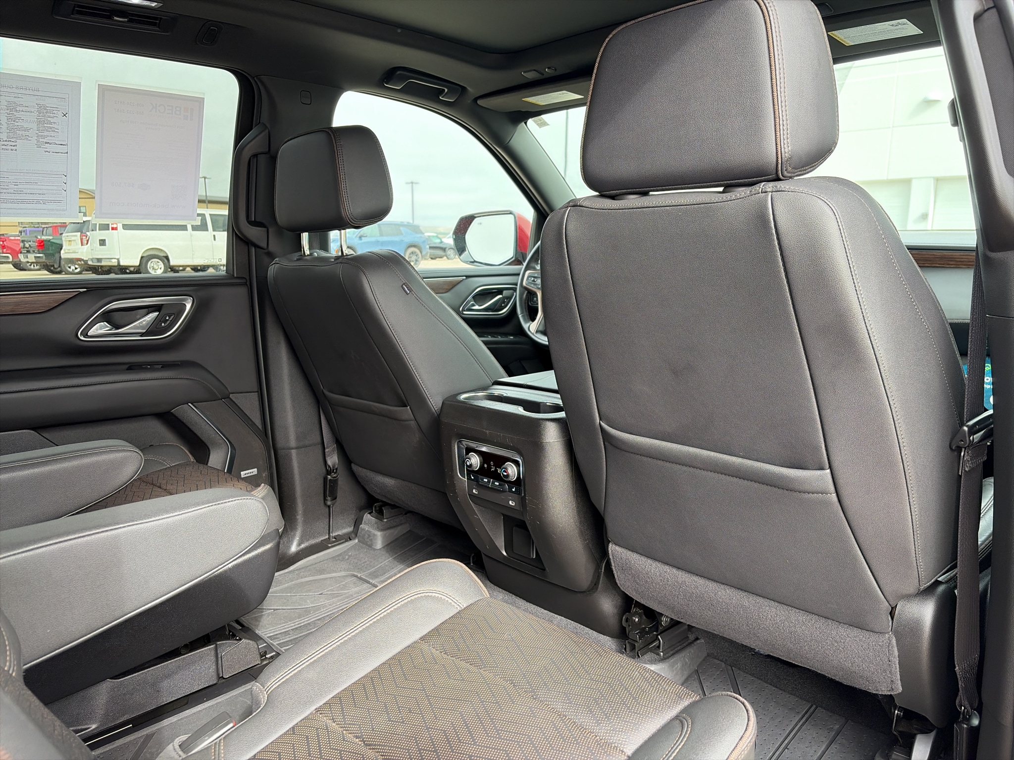 2024 Chevrolet Suburban High Country - Photo 17