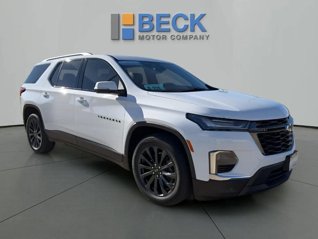 2023 Chevrolet Traverse RS's photo