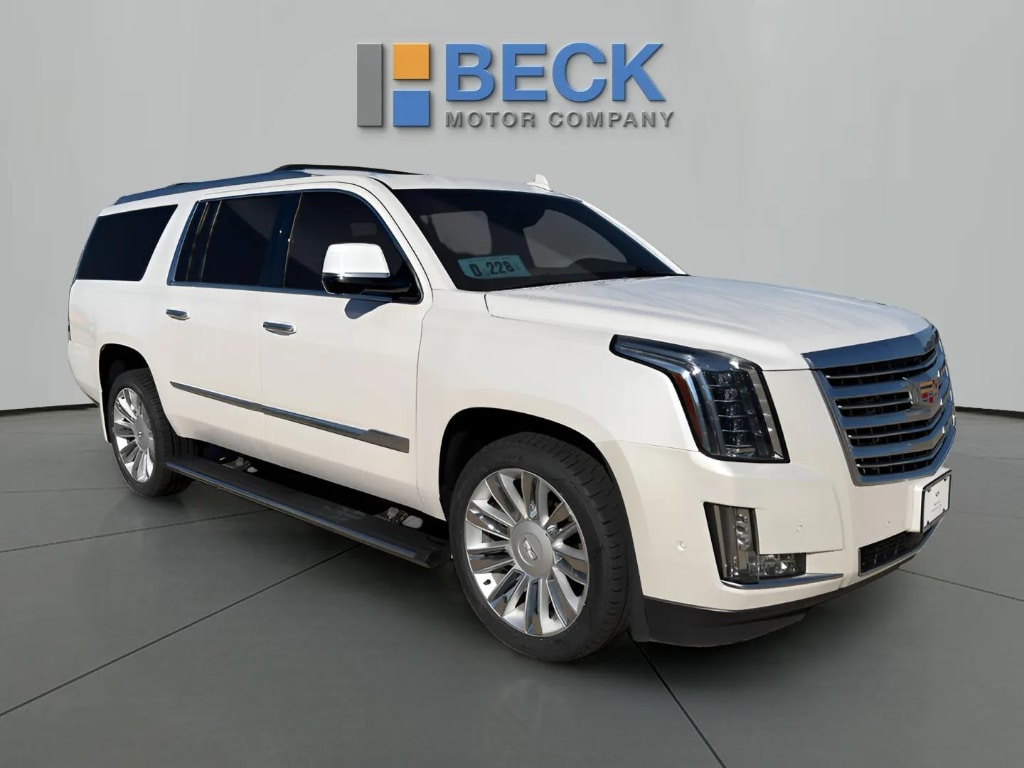 2018 Cadillac Escalade ESV AWD Platinum's photo