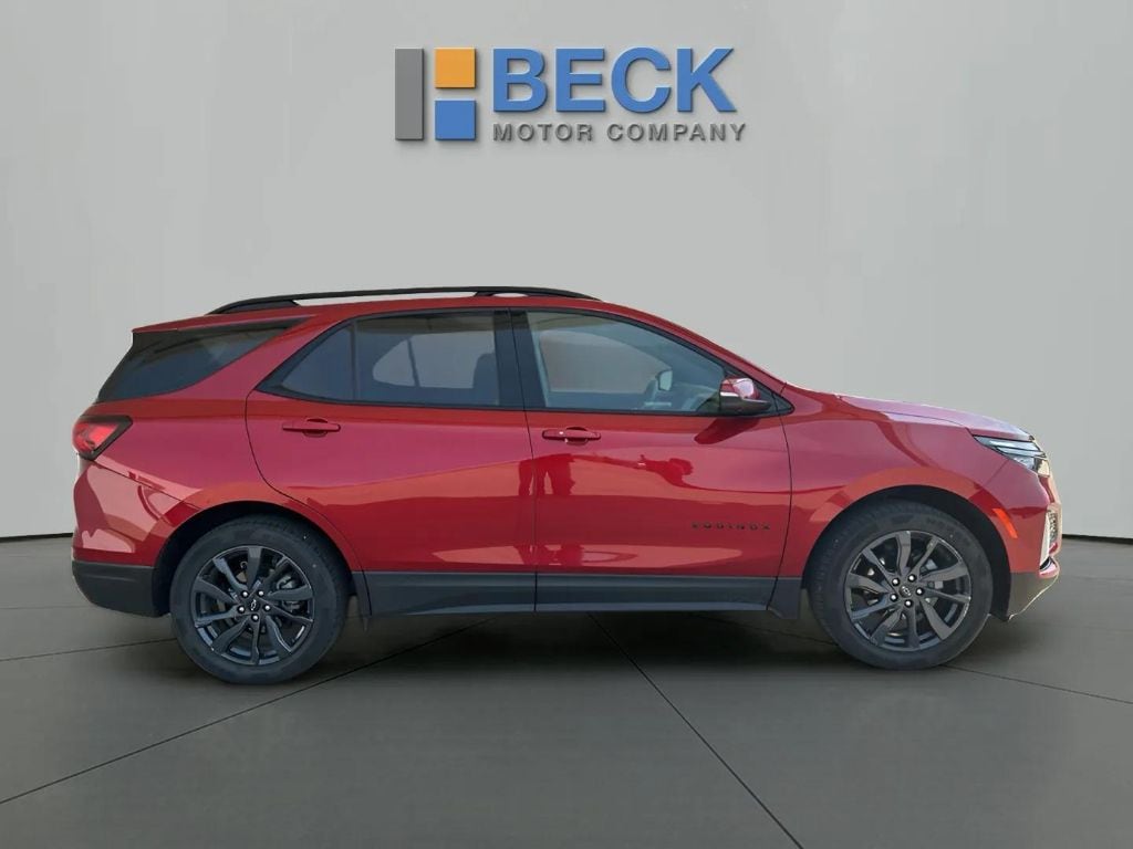 Certified 2022 Chevrolet Equinox RS with VIN 2GNAXWEV4N6144602 for sale in Pierre, SD