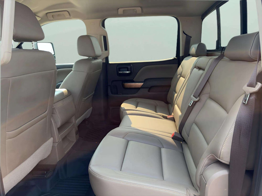 2018 Chevrolet Silverado 1500 LTZ - Photo 16