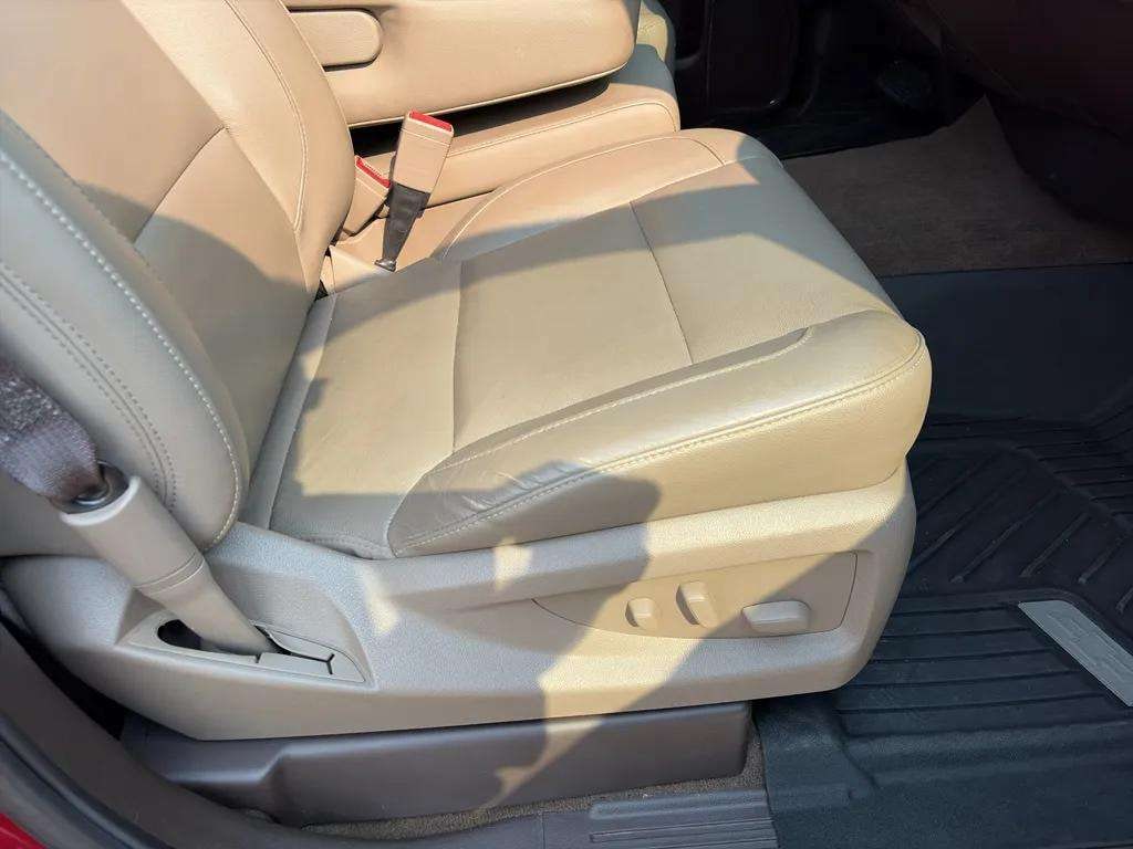 2018 Chevrolet Silverado 1500 LTZ - Photo 11