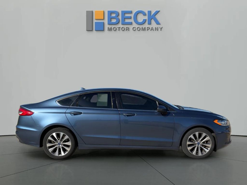 Used 2019 Ford Fusion SE with VIN 3FA6P0T90KR274839 for sale in Pierre, SD