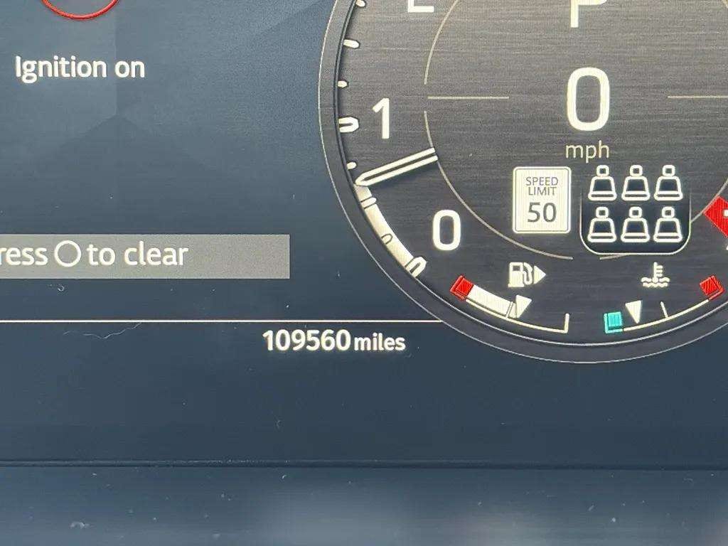 2023 Land Rover Defender X-Dynamic SE - Photo 30