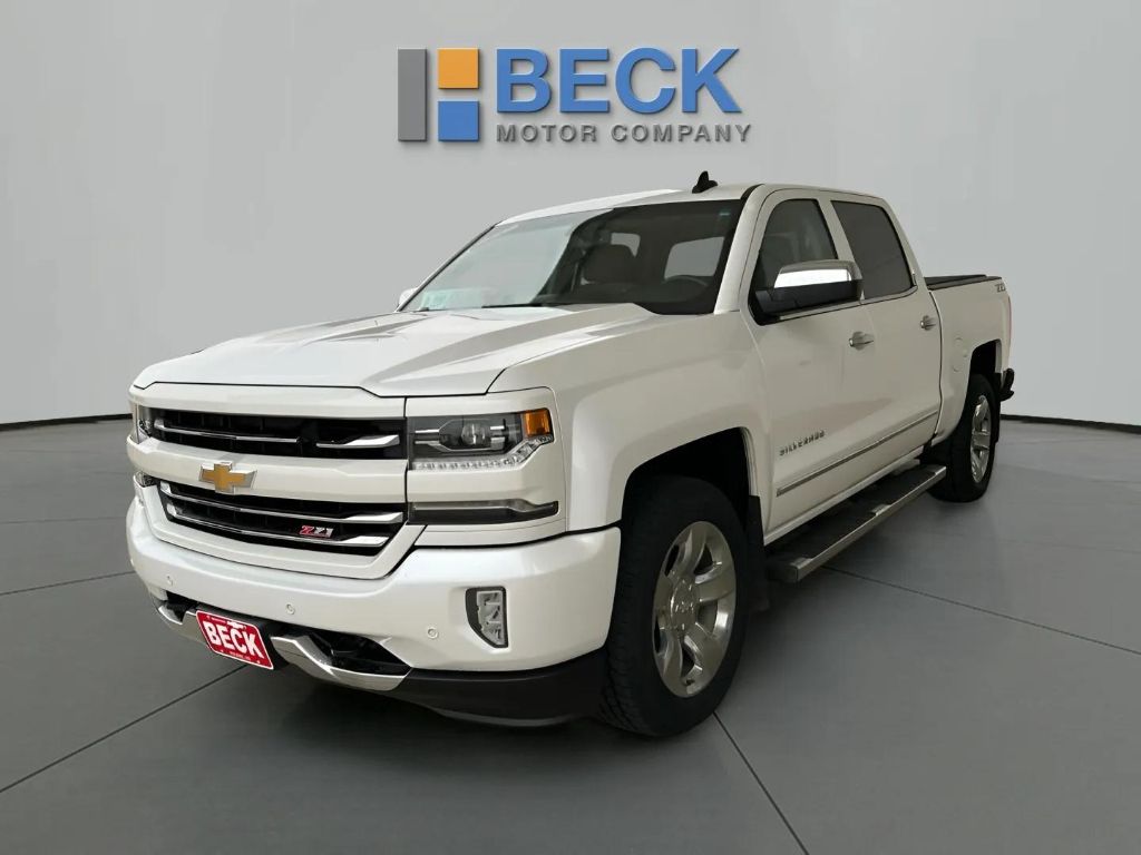 Used 2018 Chevrolet Silverado 1500 LTZ with VIN 3GCUKSEJ2JG619785 for sale in Pierre, SD