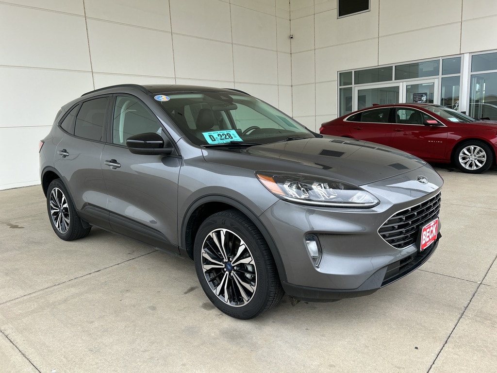 Used 2022 Ford Escape SEL with VIN 1FMCU9H93NUB42346 for sale in Pierre, SD