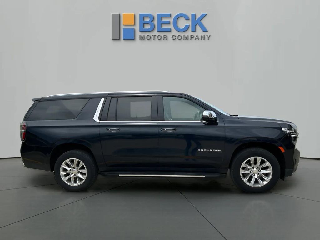 Certified 2023 Chevrolet Suburban Premier with VIN 1GNSKFKD3PR523712 for sale in Pierre, SD