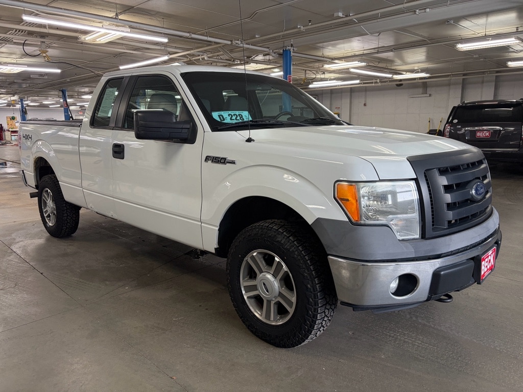 Used 2011 Ford F-150 XL with VIN 1FTFX1EF4BFB93195 for sale in Pierre, SD