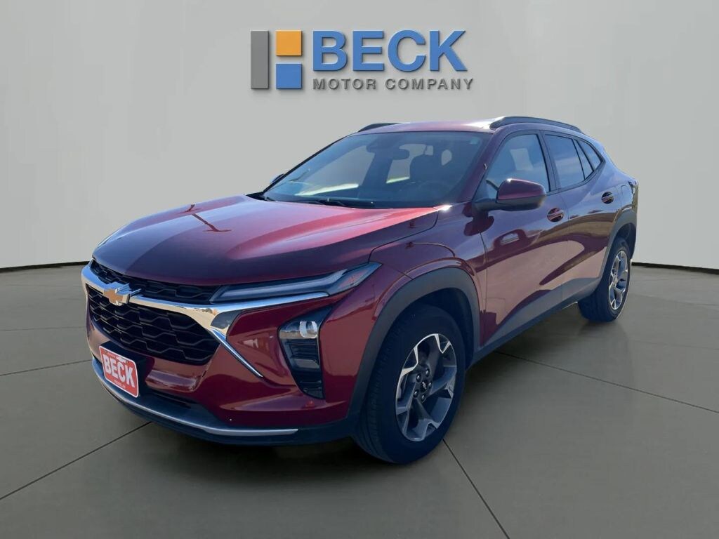 Used 2024 Chevrolet Trax LT SUV