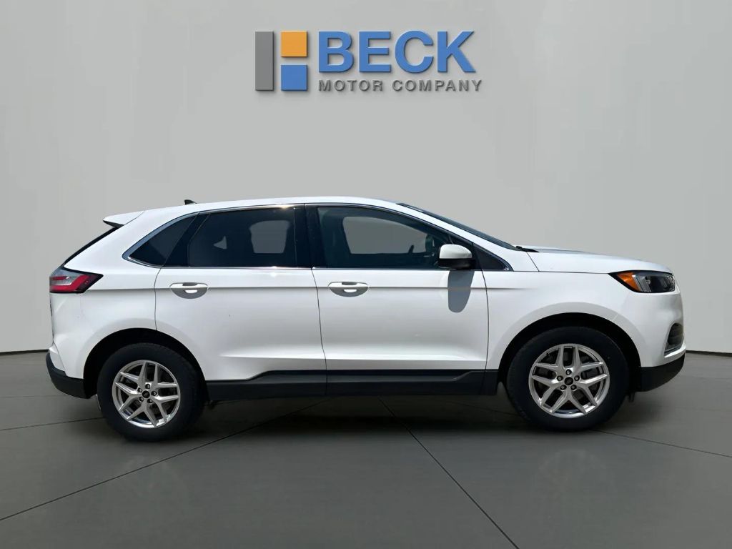 Used 2024 Ford Edge SEL with VIN 2FMPK4J94RBA96784 for sale in Pierre, SD