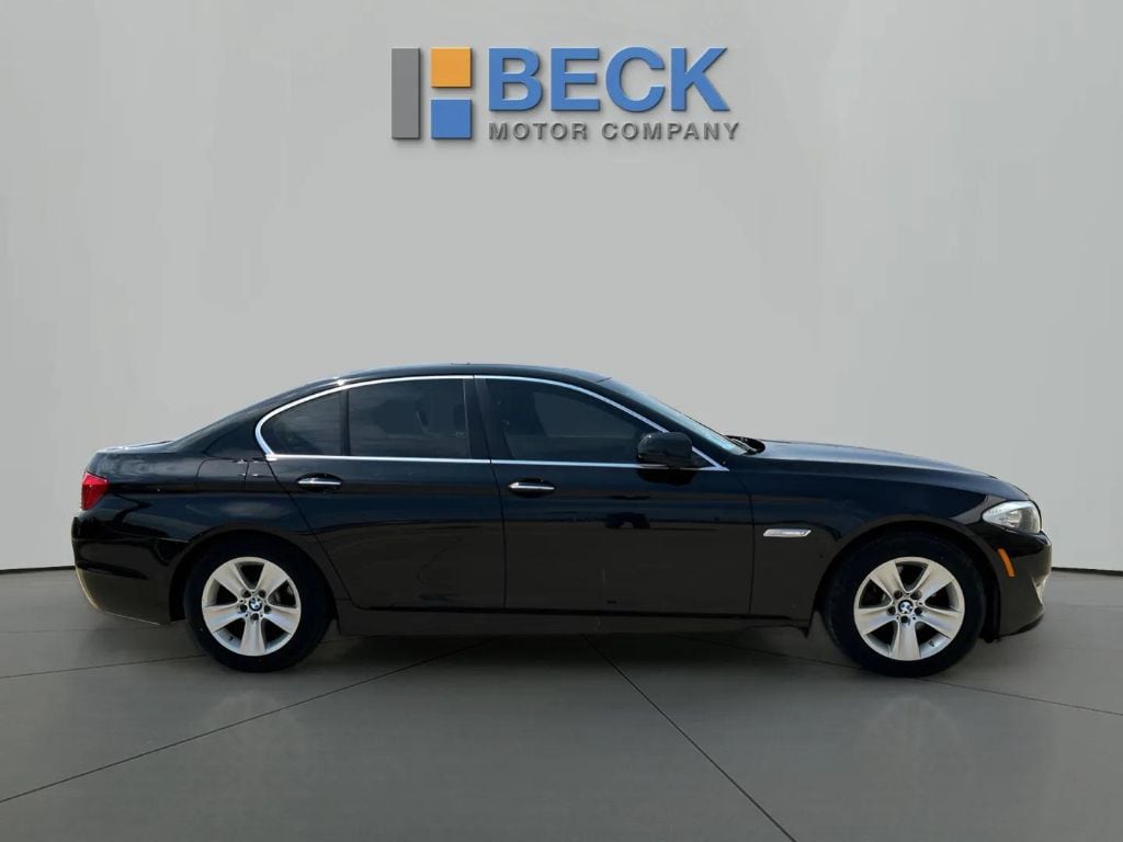 Used 2013 BMW 5 Series 528i with VIN WBAXH5C58DDW16973 for sale in Pierre, SD
