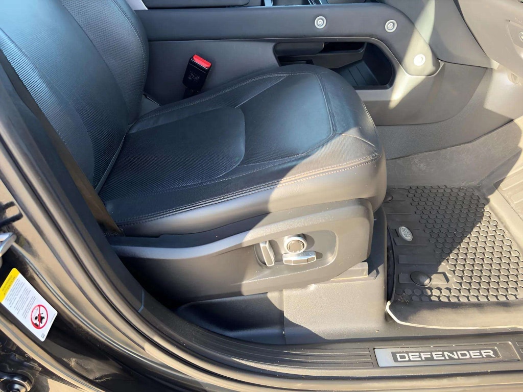2023 Land Rover Defender X-Dynamic SE - Photo 11