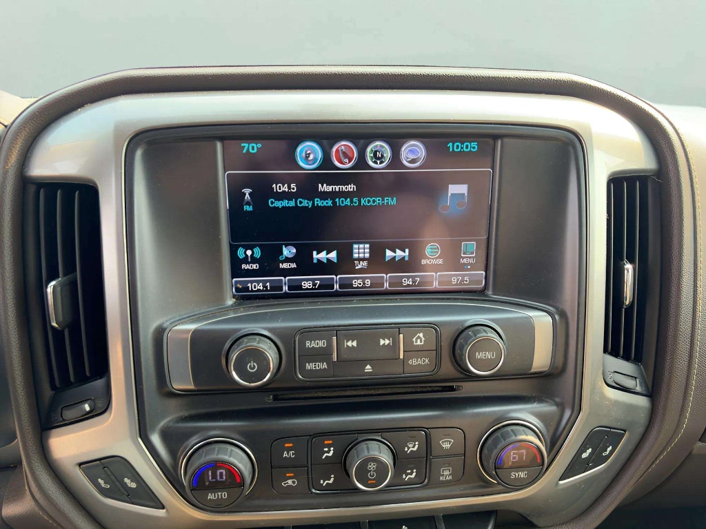 2018 Chevrolet Silverado 1500 LTZ - Photo 25