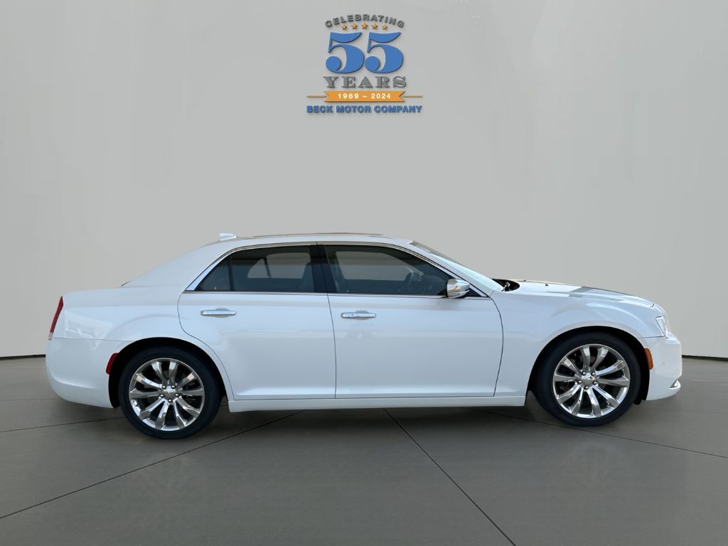 Used 2015 Chrysler 300 C Platinum with VIN 2C3CCAPT8FH868671 for sale in Pierre, SD