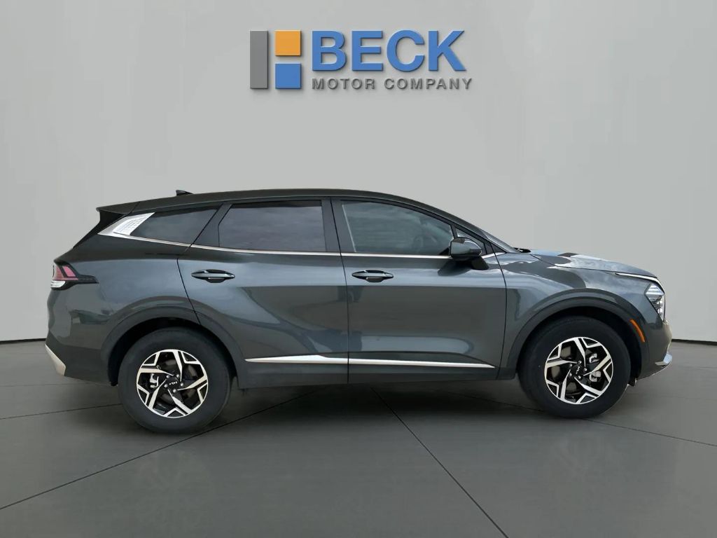 Used 2024 Kia Sportage LX with VIN KNDPUCDF3R7251991 for sale in Pierre, SD