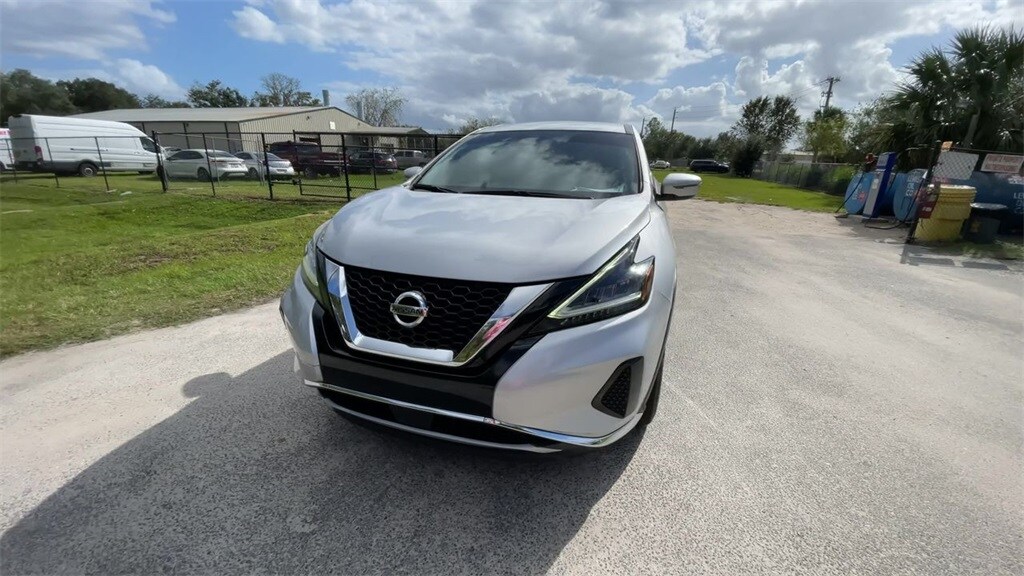 2020 Nissan Murano S photo 3