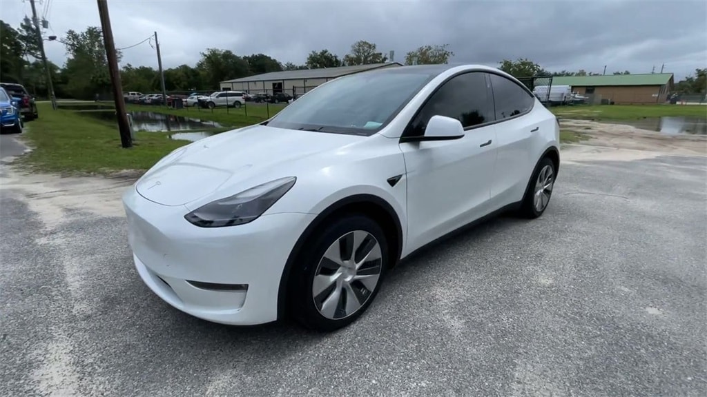 2023 Tesla Model Y Long Range - Photo 4