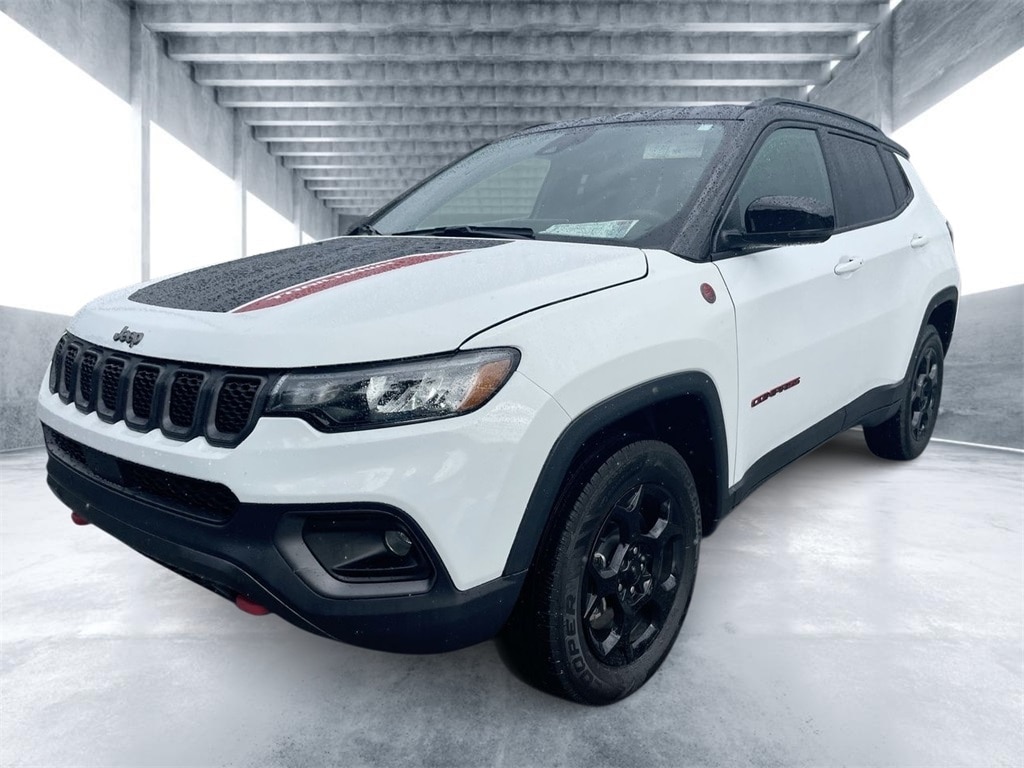 2023 Jeep Compass Trailhawk's photo