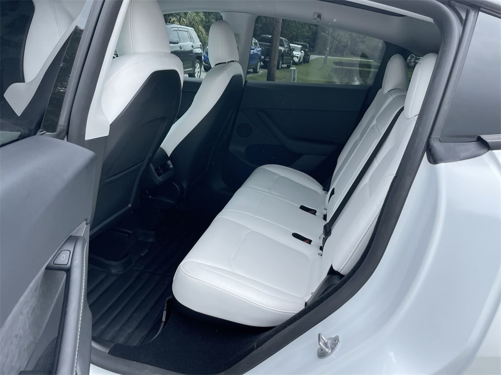 2023 Tesla Model Y Long Range - Photo 23