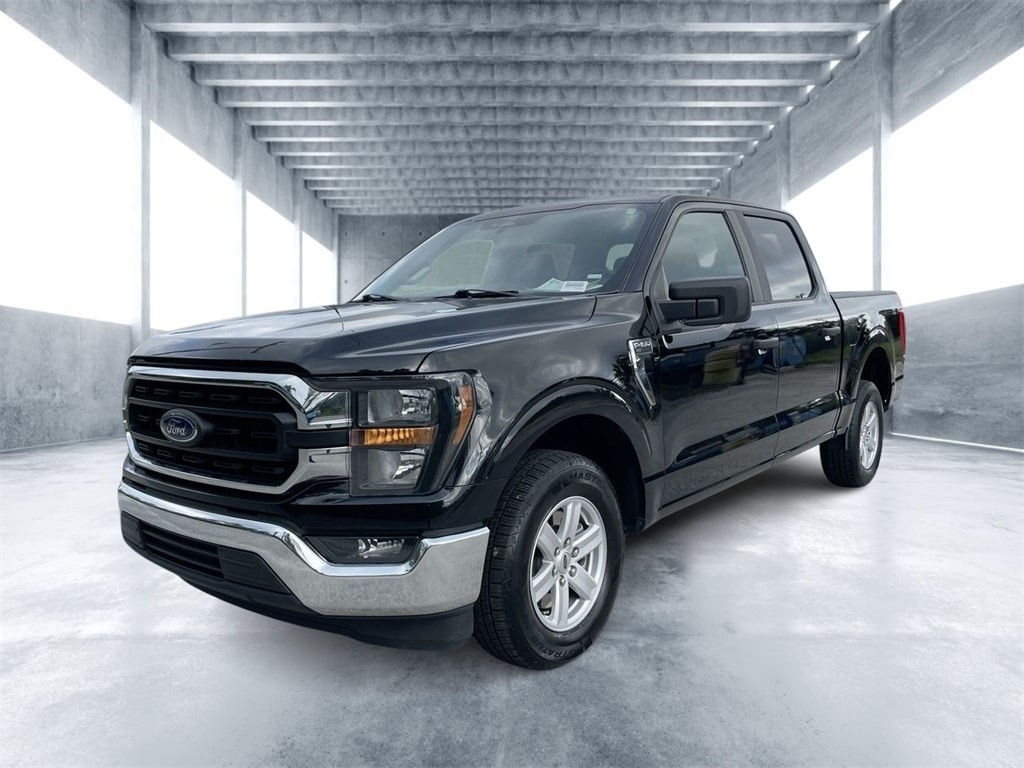 2023 Ford F-150 XLT's photo