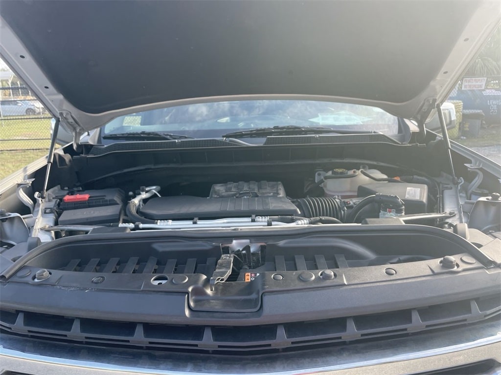 2021 Chevrolet Silverado 1500 LT - Photo 24