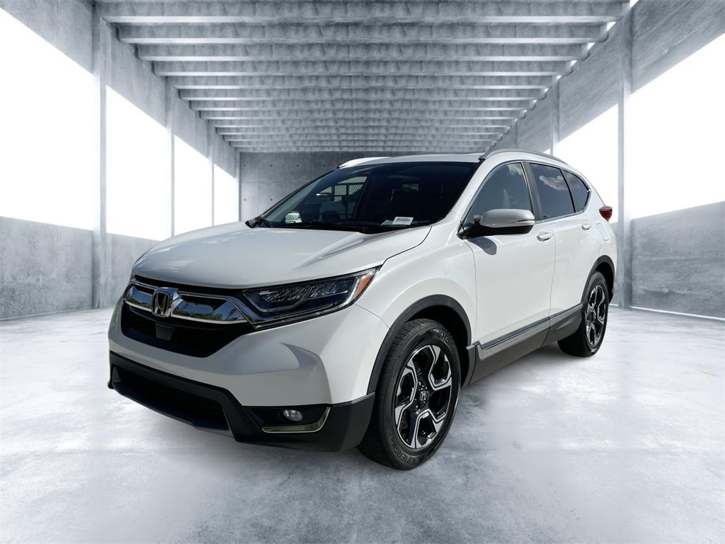 2019 Honda CR-V Touring's photo