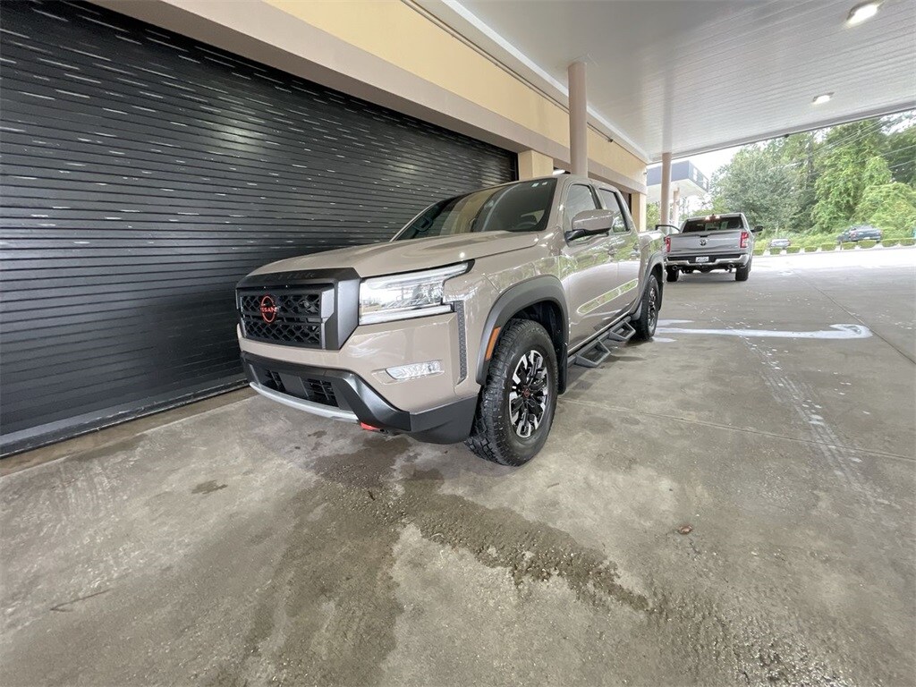 2022 Nissan Frontier PRO-X photo 4