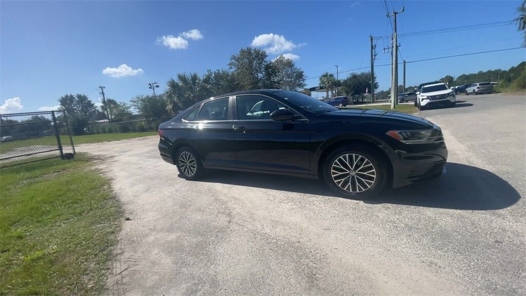 2019 Volkswagen Jetta 1.4T SE photo 2