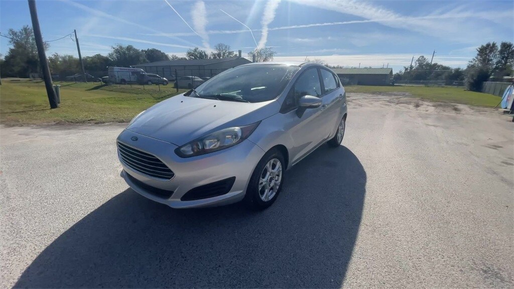 2016 Ford Fiesta SE photo 3