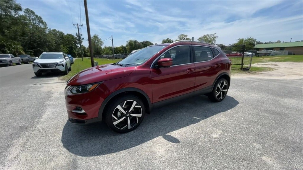 2022 Nissan Rogue Sport SL photo 4