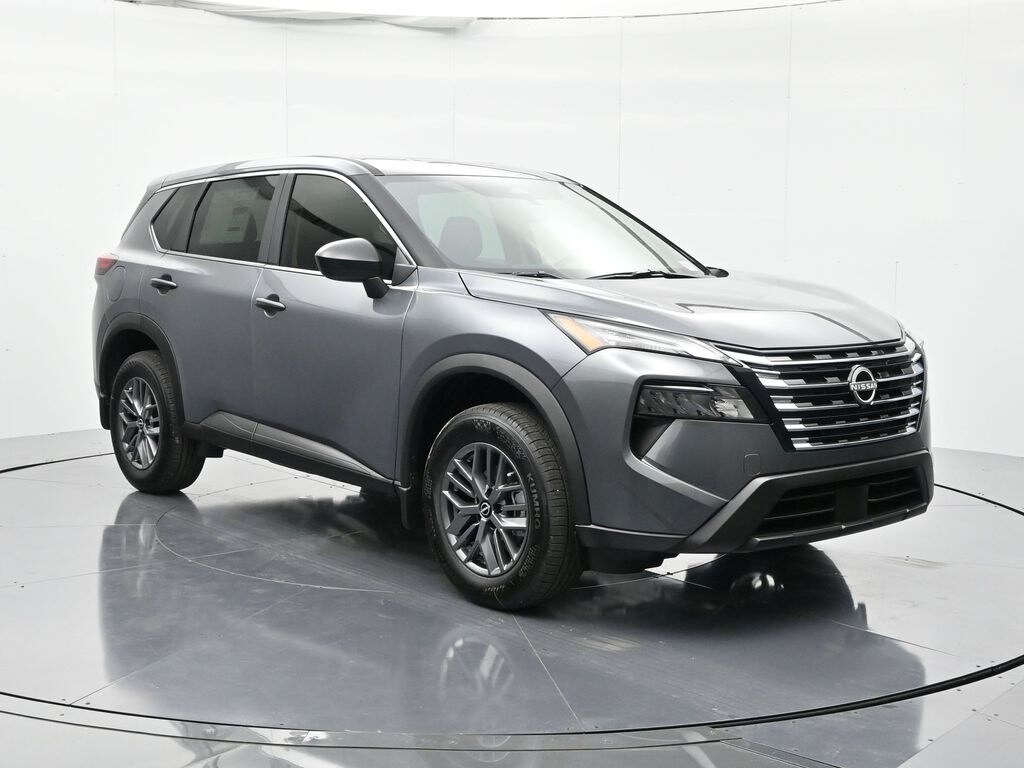 2026 Nissan Rogue S photo 3