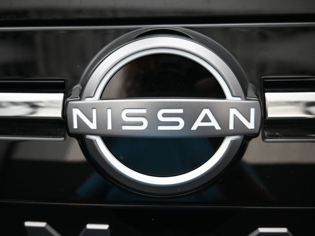 2025 Nissan Armada Platinum - Photo 24