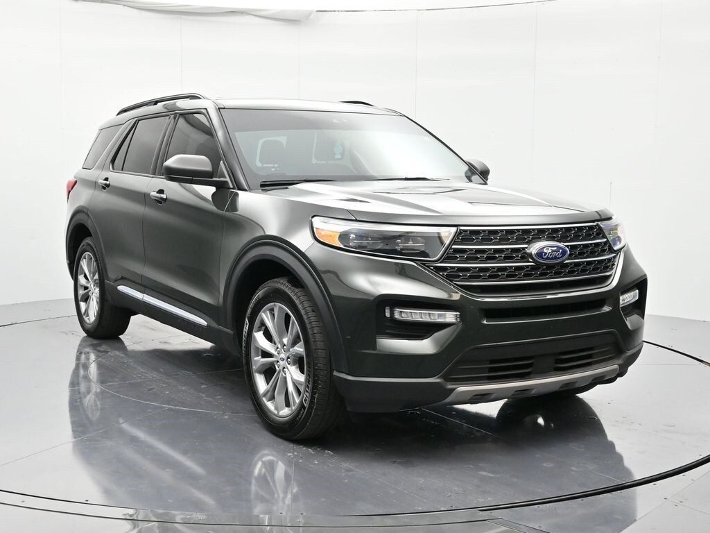 2022 Ford Explorer XLT photo 2