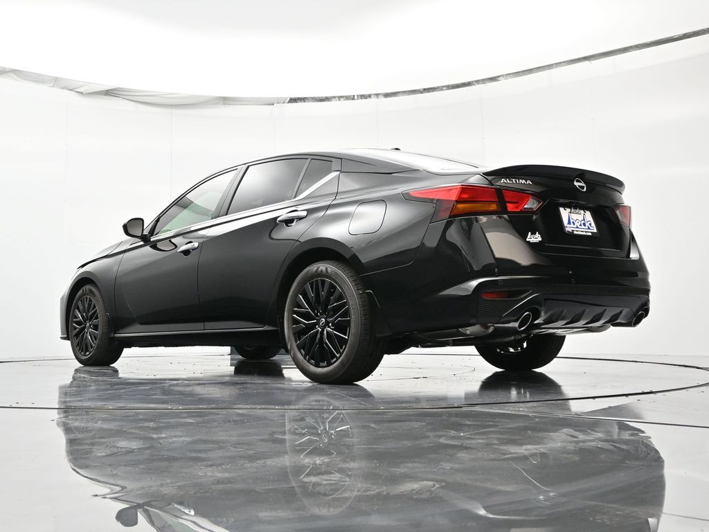 2025 Nissan Altima SV - Photo 43