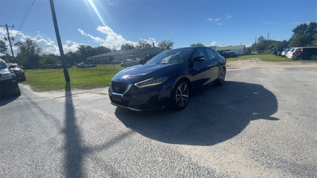 2023 Nissan Maxima SV photo 4