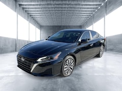 2025 Nissan Altima SV Sedan