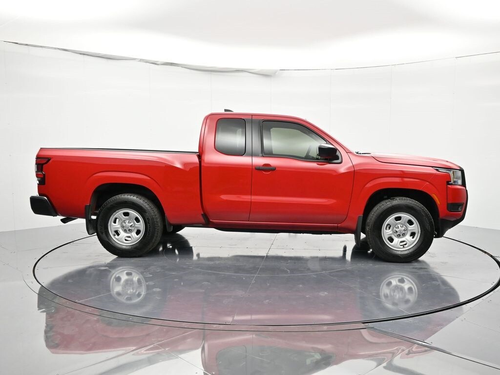 2025 Nissan Frontier S photo 4