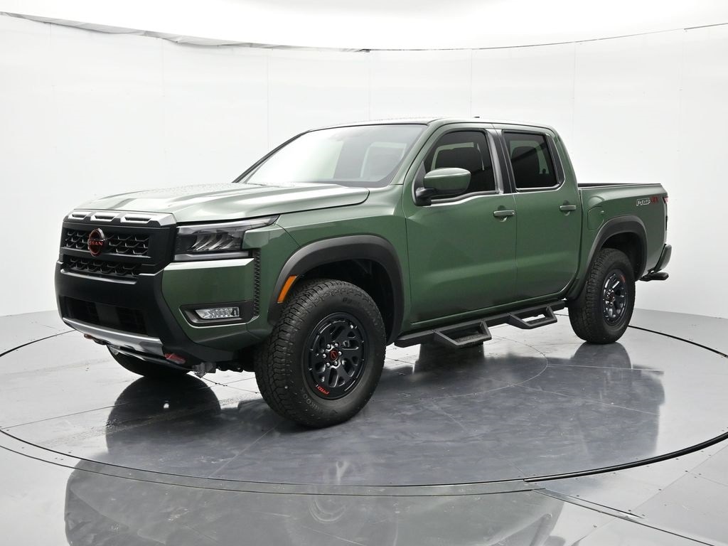 2026 Nissan Frontier PRO-4X's photo