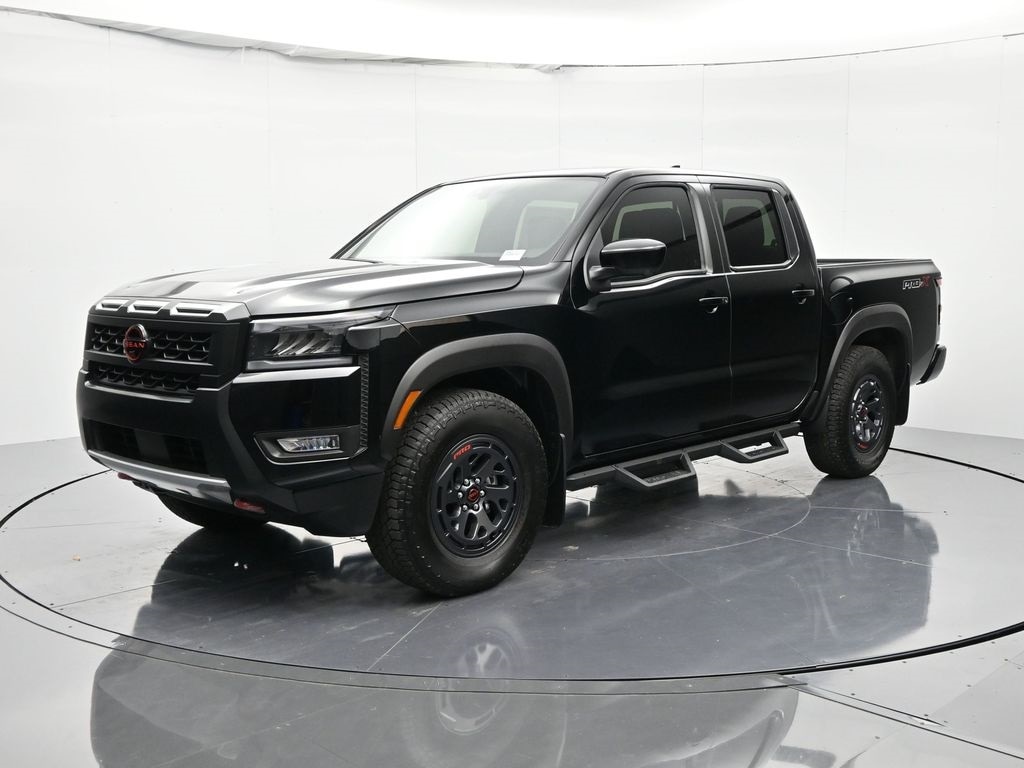 2026 Nissan Frontier PRO-X's photo