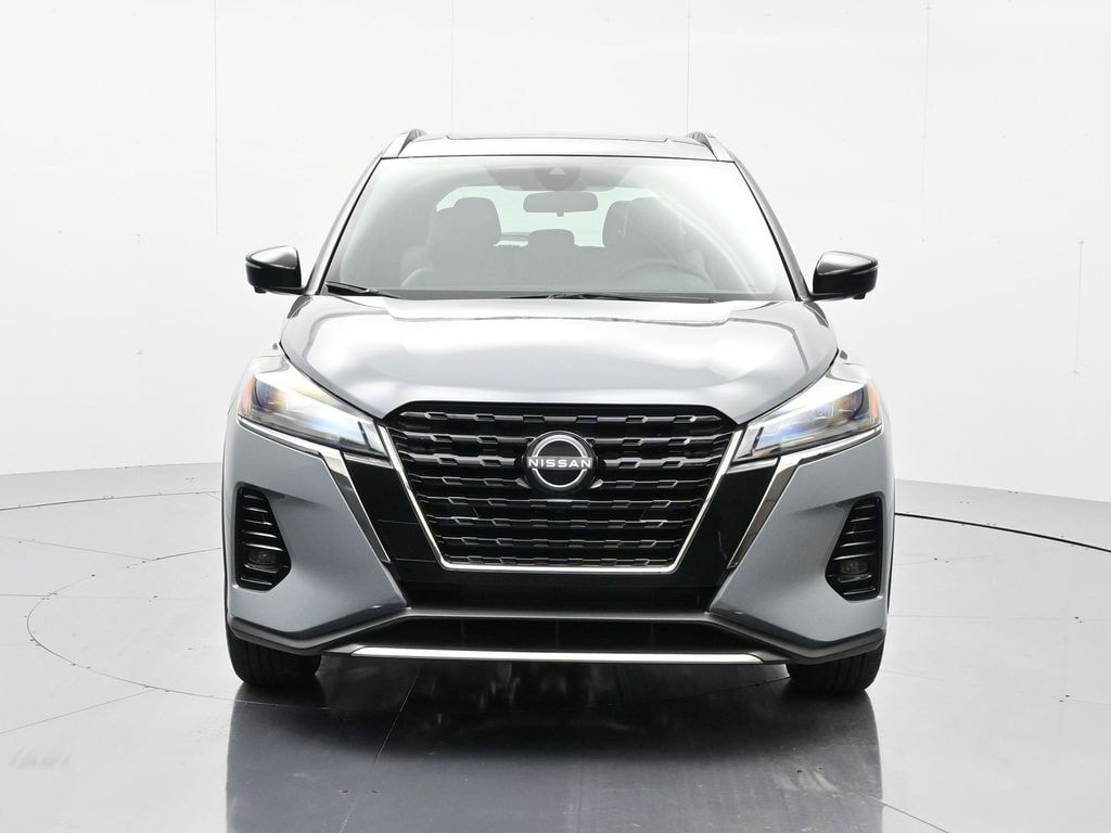 Used 2023 Nissan Kicks SR with VIN 3N1CP5DV3PL555603 for sale in Palatka, FL