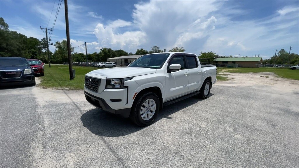 2022 Nissan Frontier SV photo 4